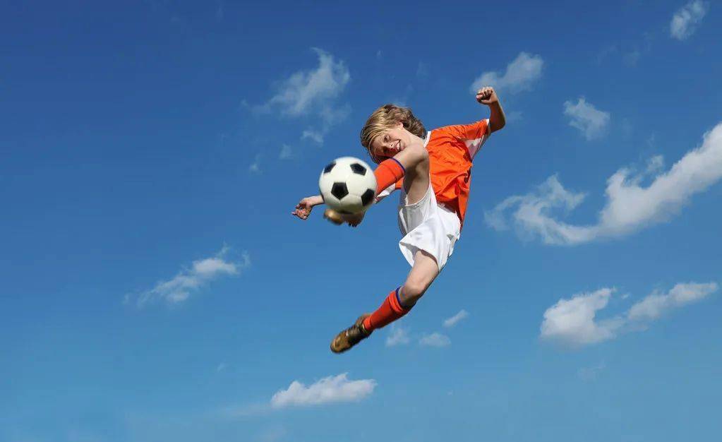 巴黎圣日耳曼姆巴佩梅开二度