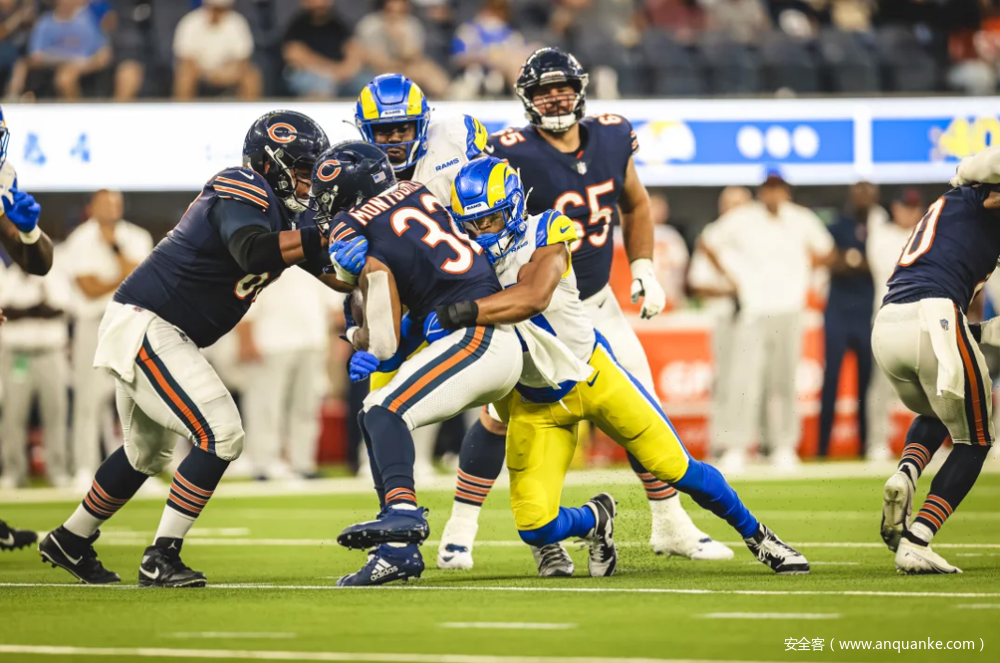 英媒：曼联准备以3000万英镑的价格出售霍伊伦